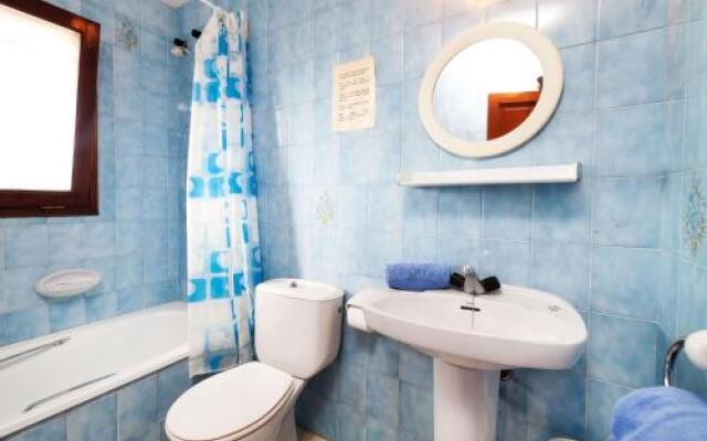Holiday Home Cabanyes A412