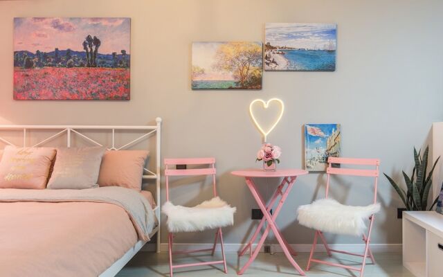 Shanghai Art Inn Monet