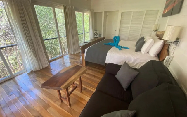 Mikado Natural Lodge