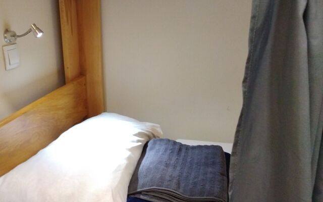 Metro Hostel