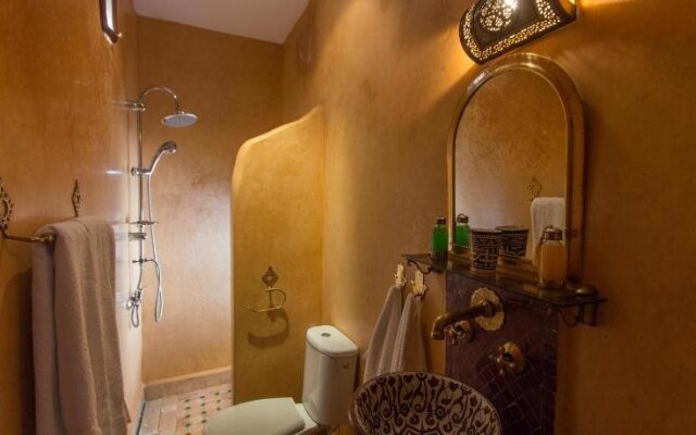 Riad Sanaa Rose