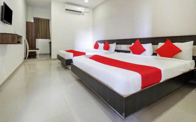 Hotel Rajmandir by OYO Rooms