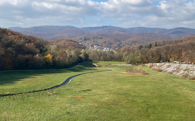 Helles 3 Schlafzimmer Apartment zwischen Zagreb Zentrum & Natur