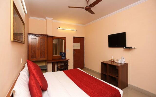 OYO 9301 Hotel RedBury