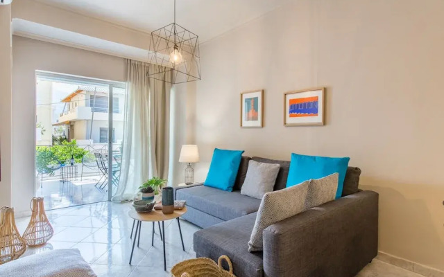 Nautilus Charm Apartment