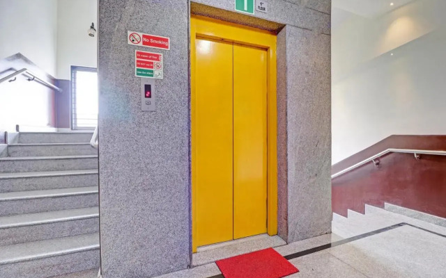 Oyo Collection O 16107 N R Residency