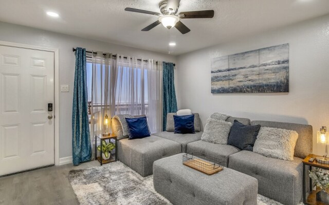 Captain's Cove 105