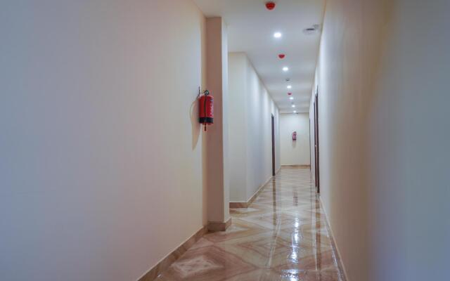 OYO 76562 Hotel Royal Pavilion