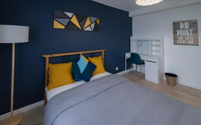 Appartement 3 chambres - Parking - Wifi - Buanderie - Jardin