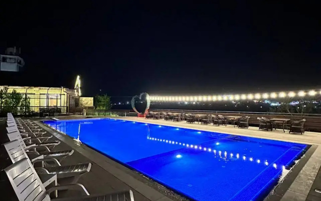 Le Chalet Mont (Ле Шале Монт)