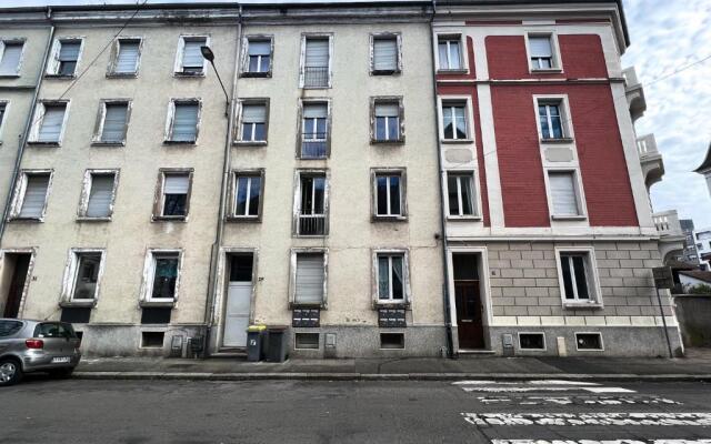 #10 Joli studio, tout équipé Mulhouse centre