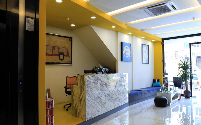 B Street Hotel