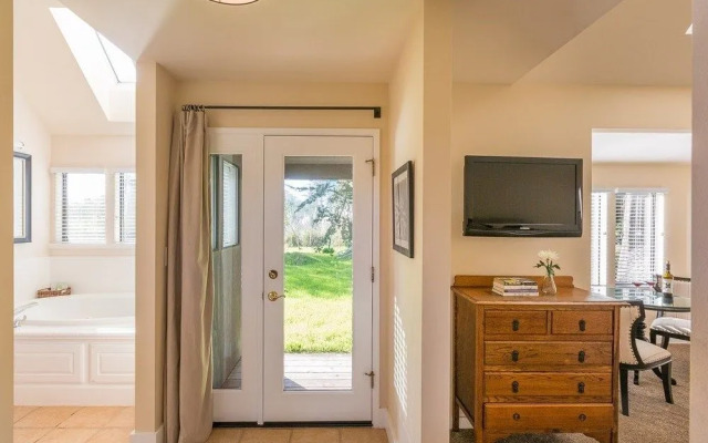 The Inn at Cobbler's Walk Mendocino