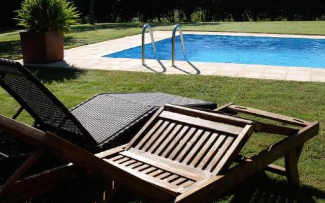 349 Casa As Lamas, con piscina cerca de Santiago