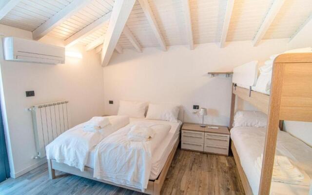 Dascio Silence Ferienwohnung mit Panorama Balkon