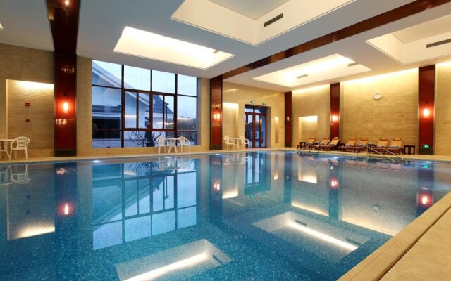 Cyts Greentree Eastern International Hotel