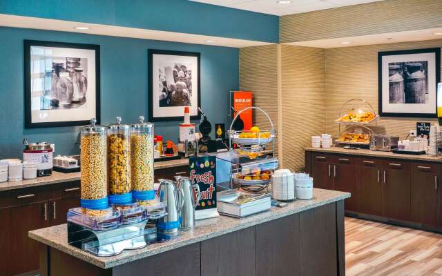 Hampton Inn & Suites Mission Viejo