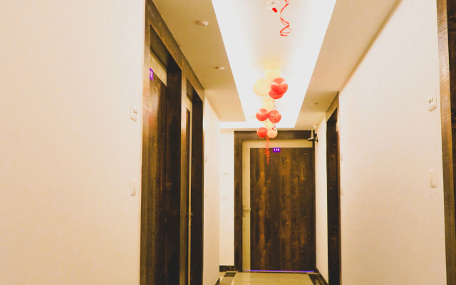 Hotel Ishaan Palace Near IGI Delhi Airport