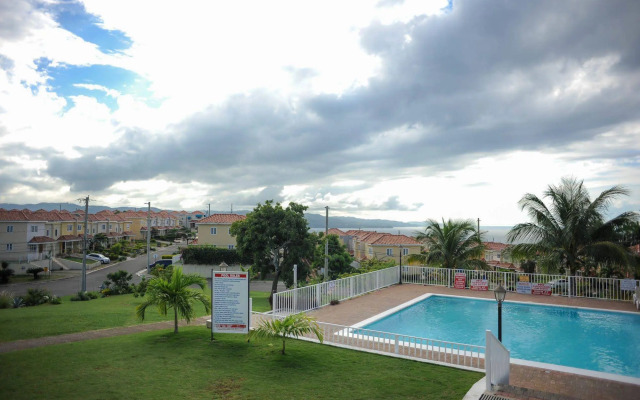Mango Walk Country Club