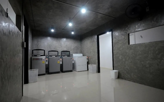 Baan Mae Suvarnabhumi Airport