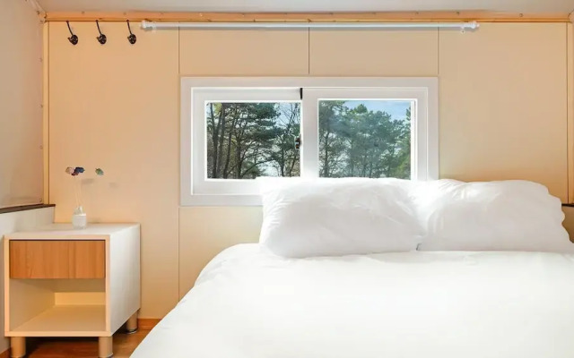 Ganghwado Haeideun dog Glamping