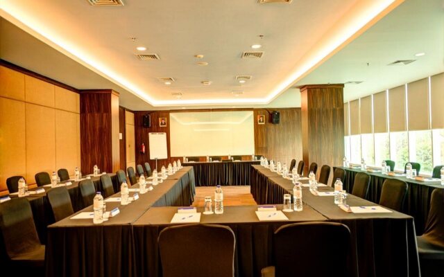 Holiday Inn Express Jakarta International Expo by IHG