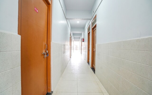 Fabhotel Siya Bihari