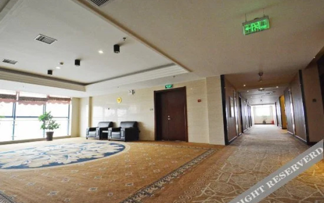 Yiyuan Business Hotel