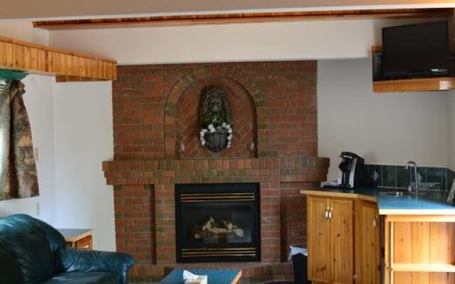 Lily Lake Village Resort