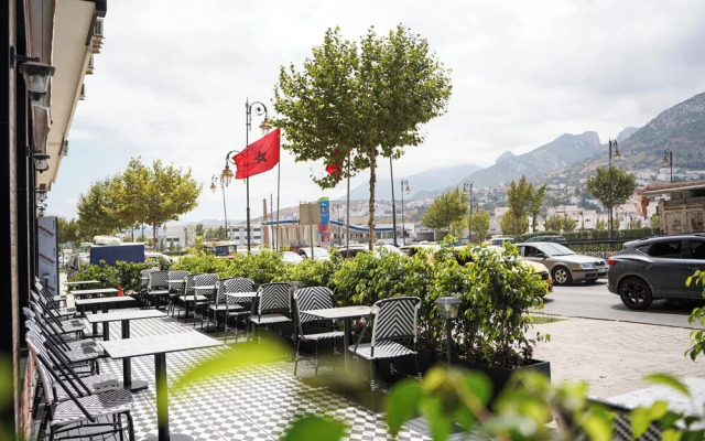 Aurea Hotel