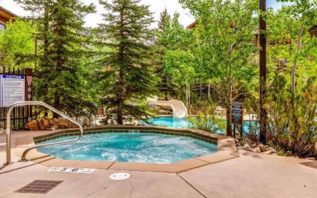 Eagle Springs East 101: Red-Wing Suite