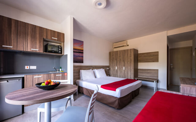 Luna Holiday Complex