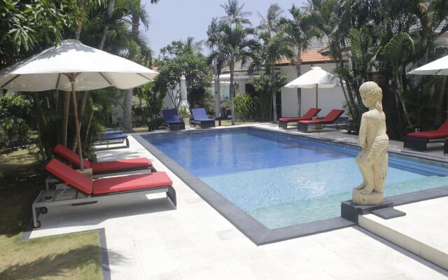 Explorer Lombok from The Shared Pool For 2