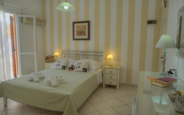 Cyclades Hotel & Studios