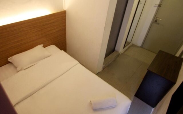 Place2Stay - Airport