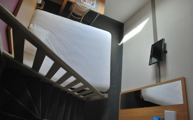 B&B HOTEL Lyon Vénissieux