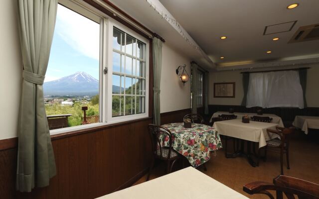 Fujikawaguchiko Crescendo