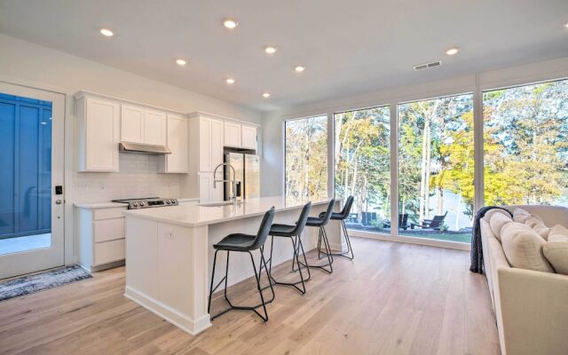 Lake Arrowhead Villa w/ Community Amenities!