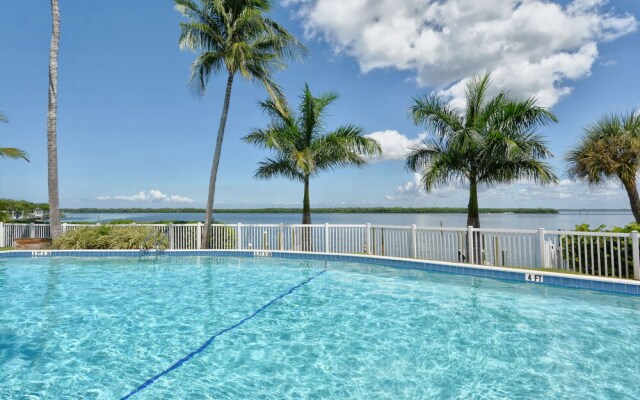 Harbor Villa Club 309