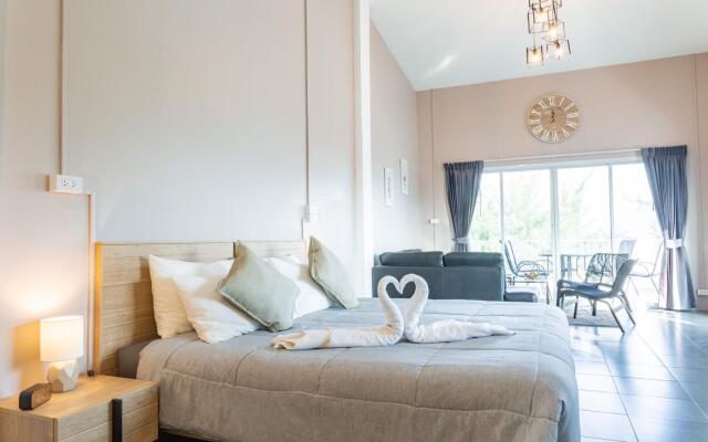 The BEACH CHA AM Suites