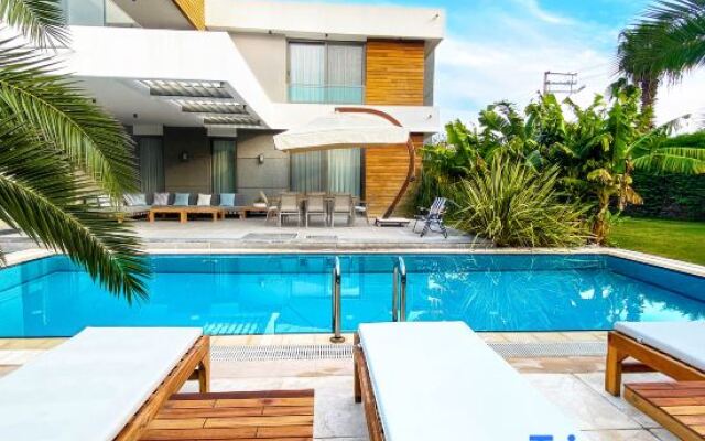 Luxurious private villa in Cesme Mamurbaba - 5min to beach & Alacati