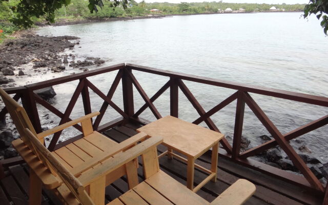 Va-i-moana Seaside Lodge