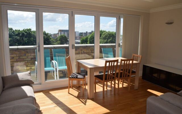 Garden View House