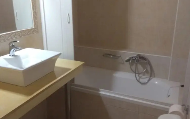 Nakli Traditional Guesthouse
