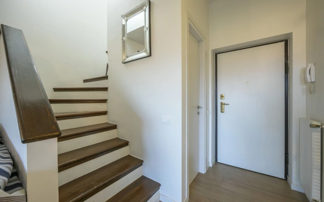 Lake View Pool Apartment in Ranco