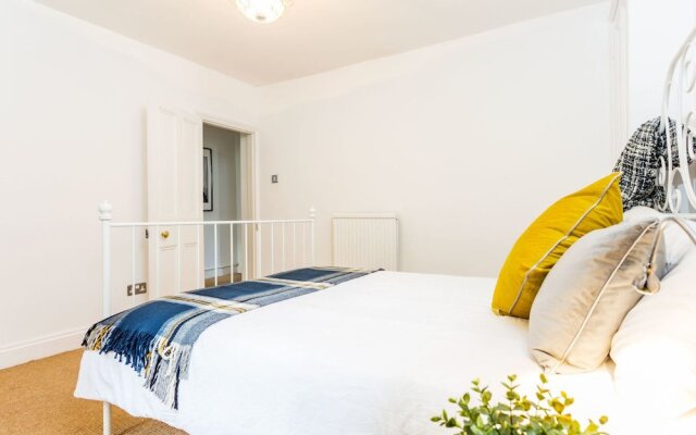 Luxury 6 bed home in the heart of Cambridge