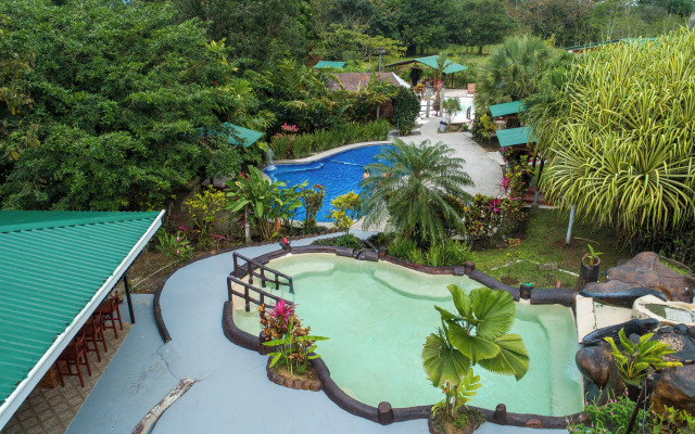 Sueno Dorado Hot Springs Hotel