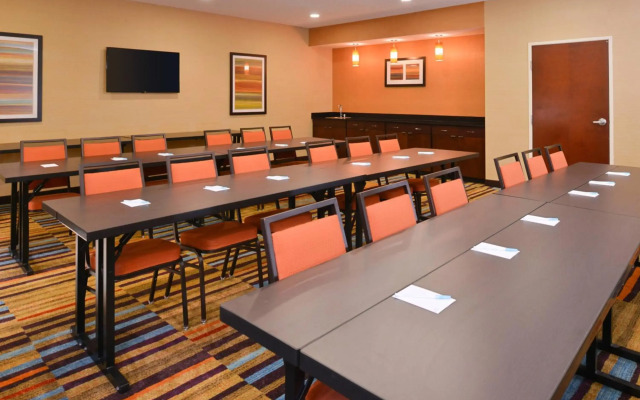 Fairfield Inn By Marriott Louisville North