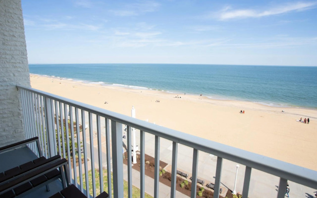 Super 8 By Wyndham Virginia Beach Oceanfront