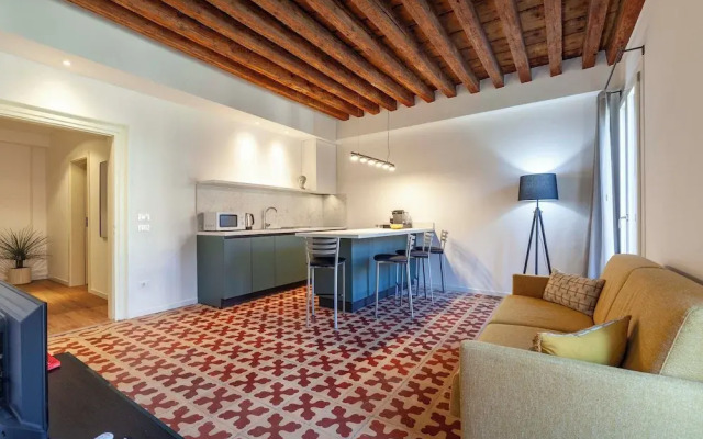 San Lorenzo Apartments 5054